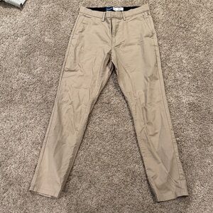 Old Navy Men's Khaki Ultimate Tech Slim Chinos